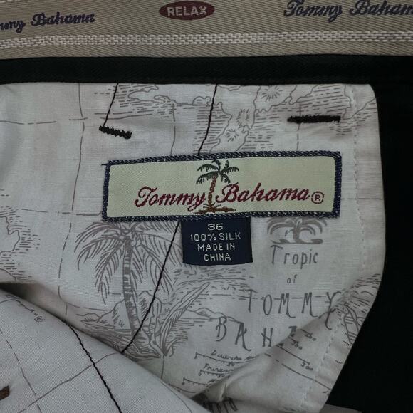 TOMMY BAHAMAS MENS 100% SILK TOROLA PLEATED SHORTS BLACK SIZE 36 - Picture 9 of 13